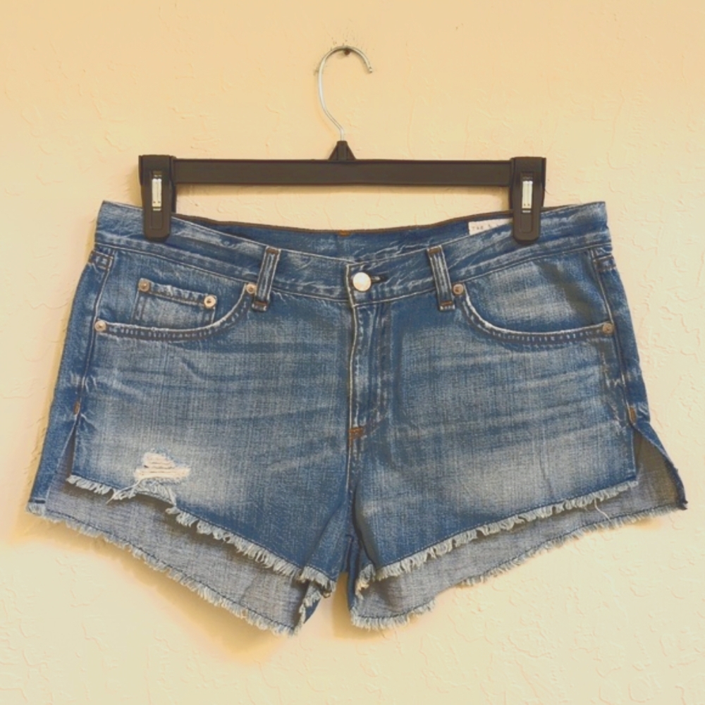 rag & bone Jean Cut Off Distressed Shorts in Chesapeake Size 31 - Picture 4 of 10